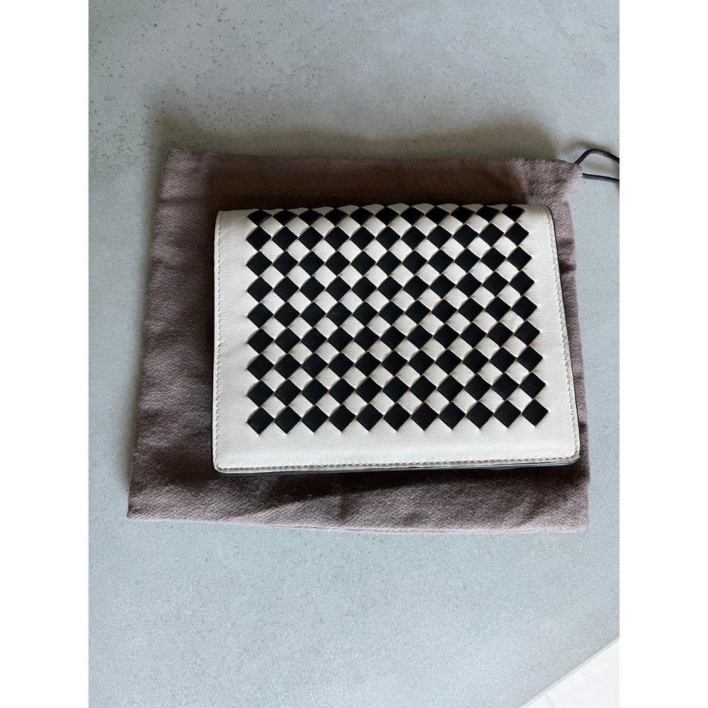 Bottega Veneta Card Holder Bag Black White Intrecciato Leather Crossbody Clutch